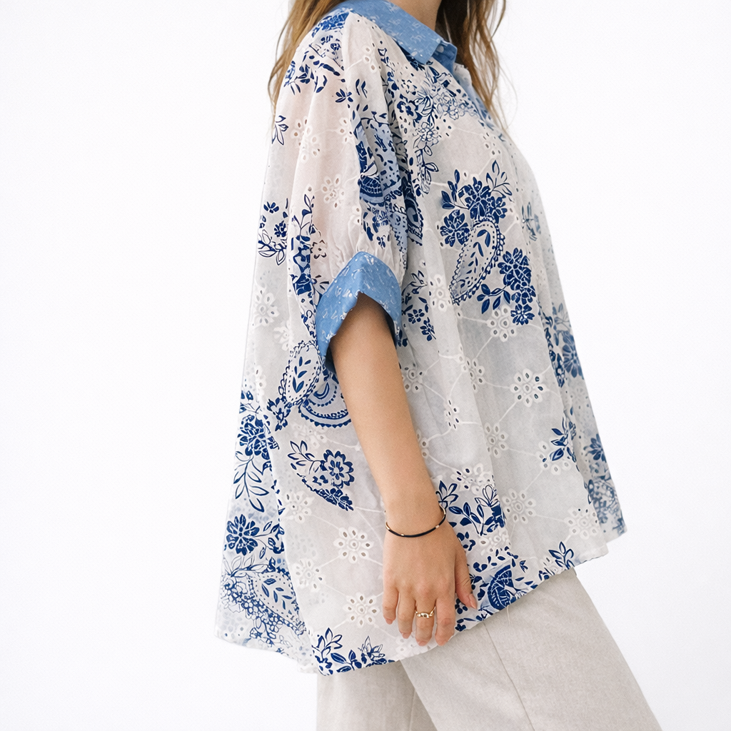 Blouse fluide imprimé bleu – 100 % coton — détail