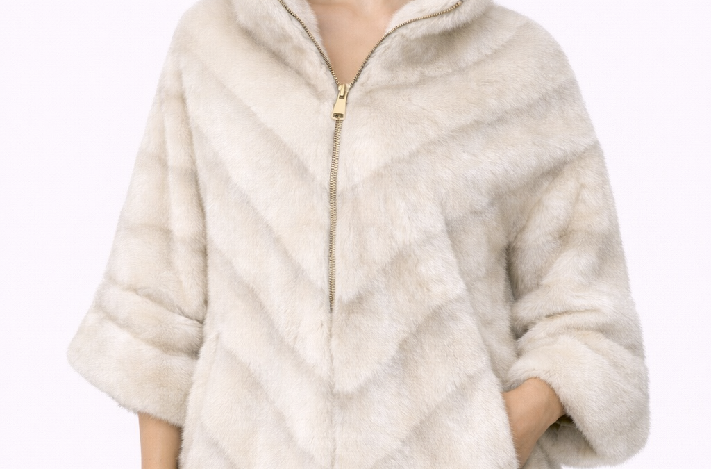 Blouson cape fausse fourrure écru — Vêtements
