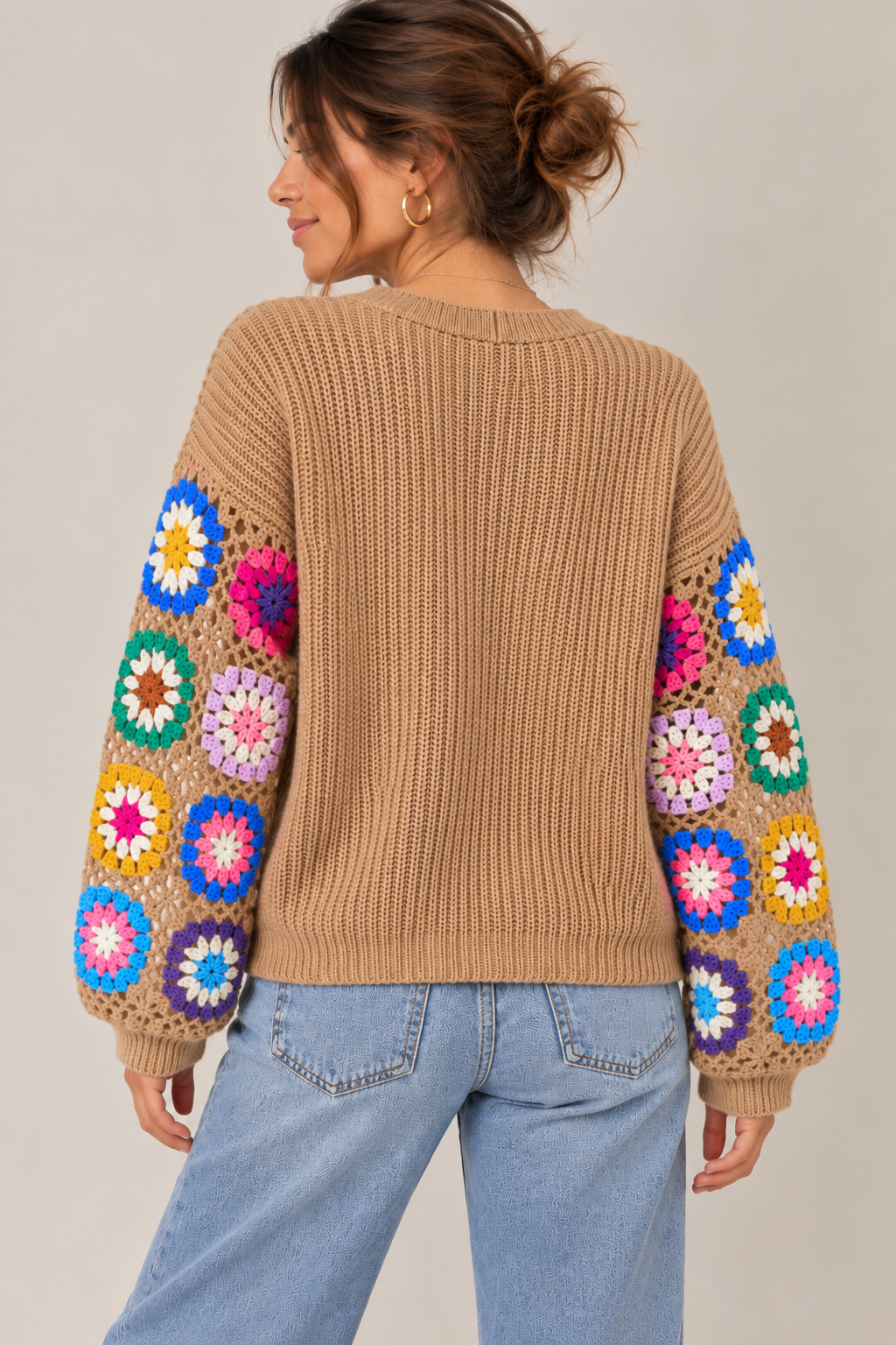 GILET EN MAILLE À MANCHES CROCHET MULTICOLORES CAMEL – Image 2